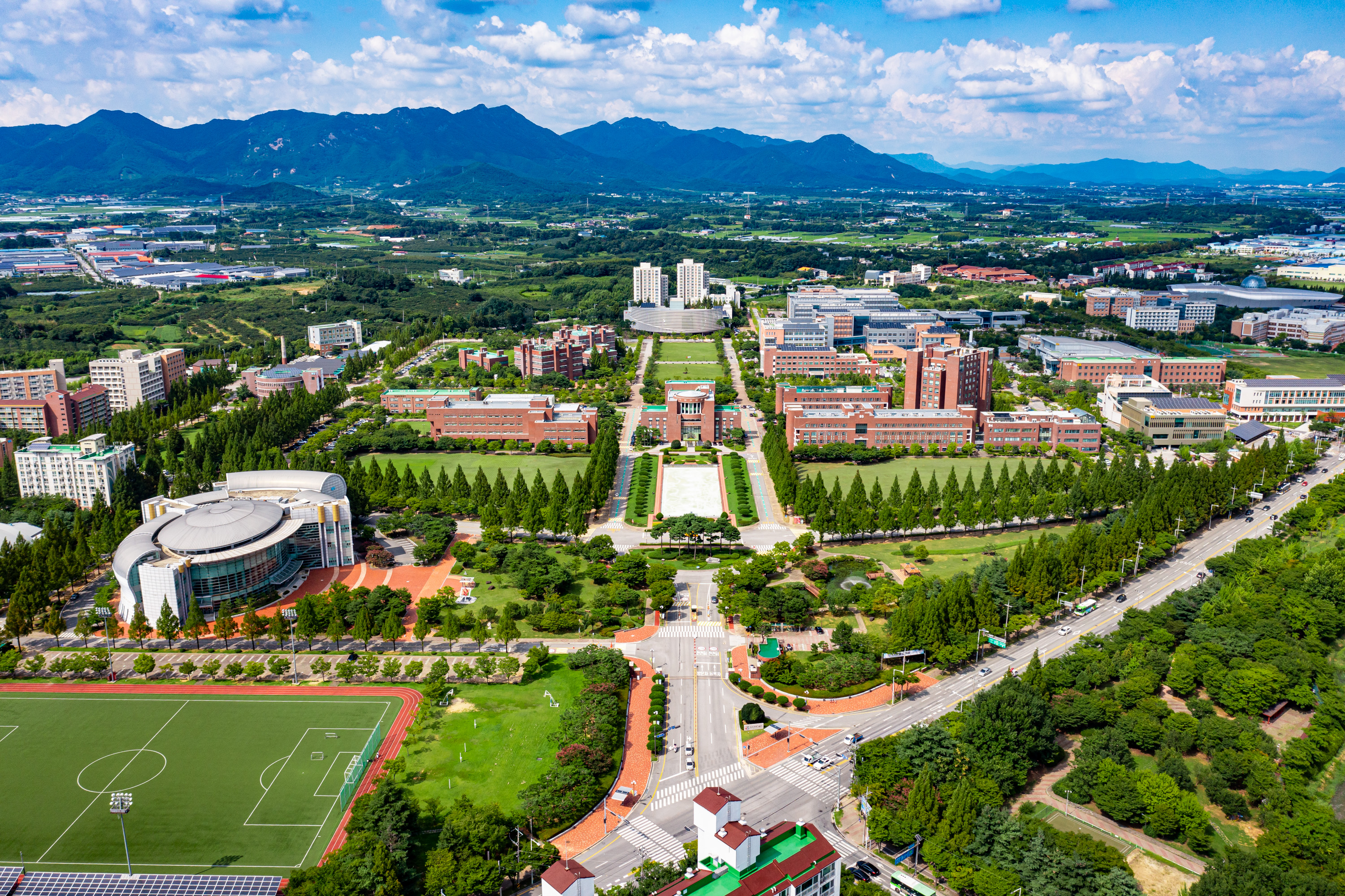 campus-panorama